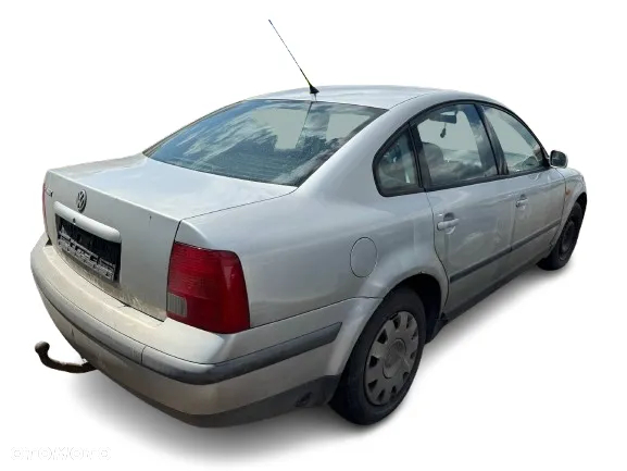 Wszystkie Części do Volkswagen Passat B5 (3B2) 1.6 AHL/ ADP/ ANA/ ARM 101KM 1996-2000 - 2