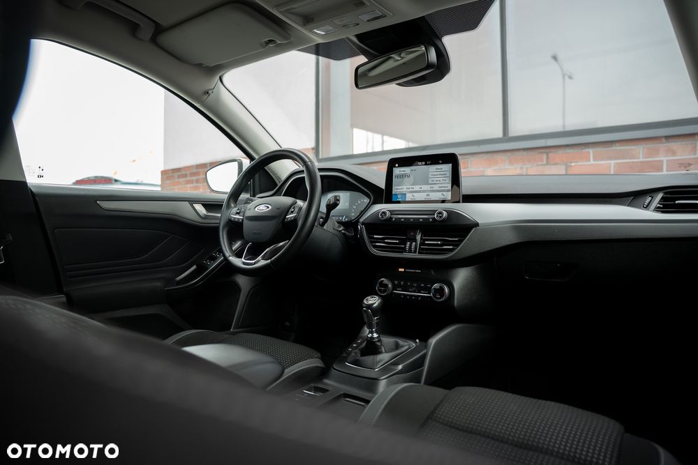 Ford Focus 1.5 EcoBlue STart-Stopp-System TITANIUM - 28