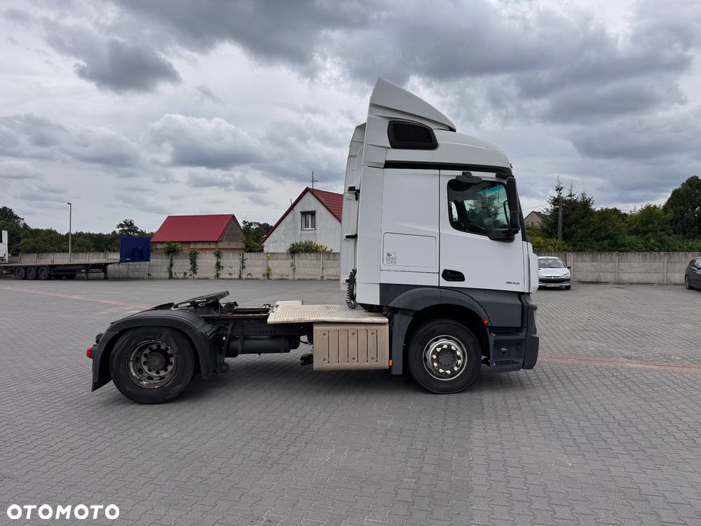 Mercedes-Benz Actros 1843 Euro 6 - 8
