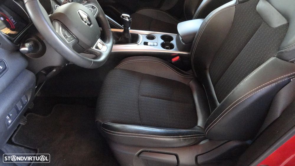 Renault Kadjar 1.5 dCi Exclusive - 16