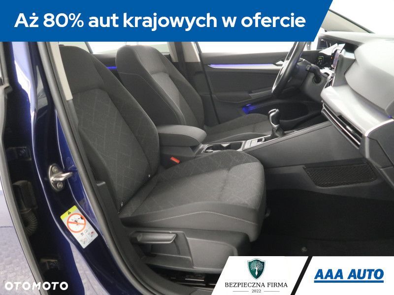 Volkswagen Golf - 11