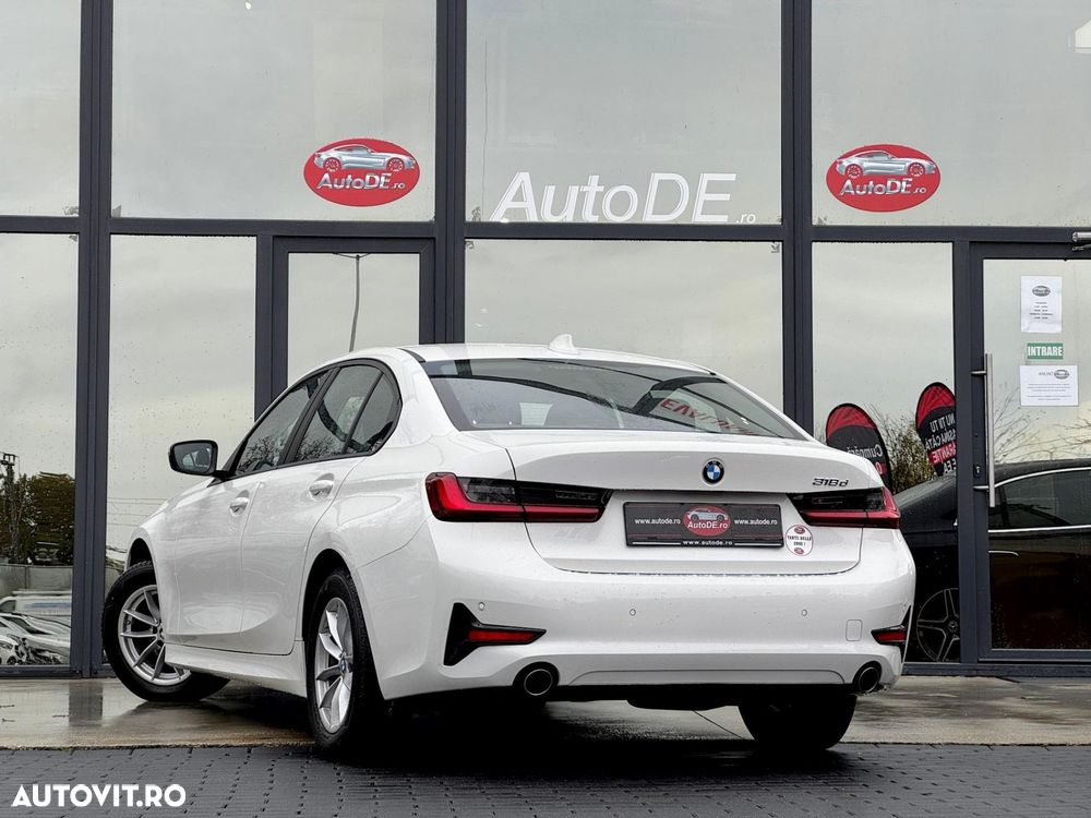 BMW Seria 3 318d AT MHEV - 3