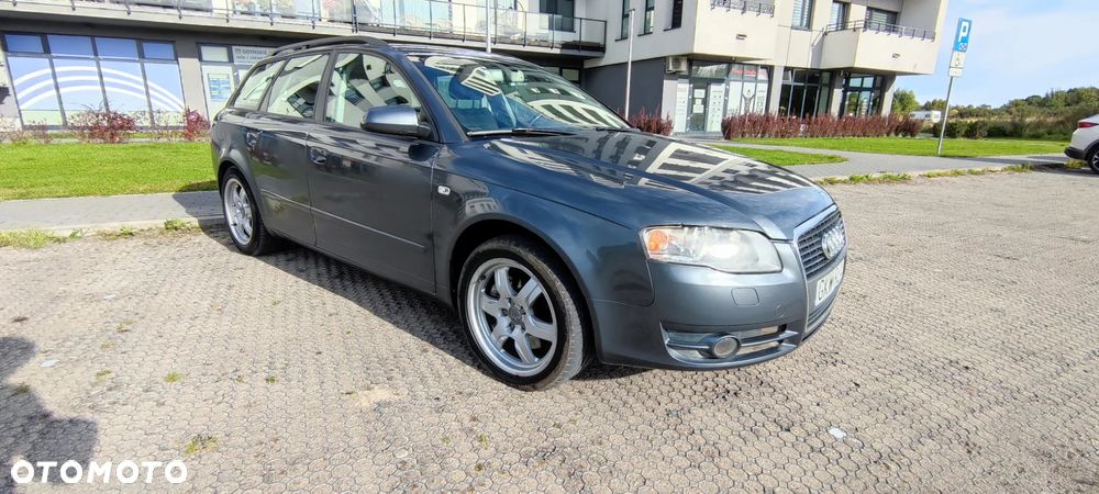 Audi A4 Avant - 3