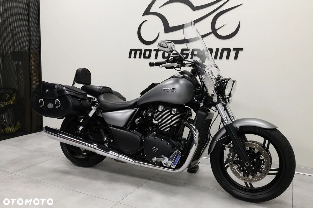 Triumph Thunderbird - 4