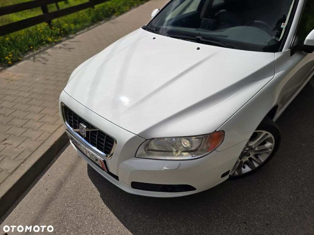 Volvo V70 2.5T RDesign - 37