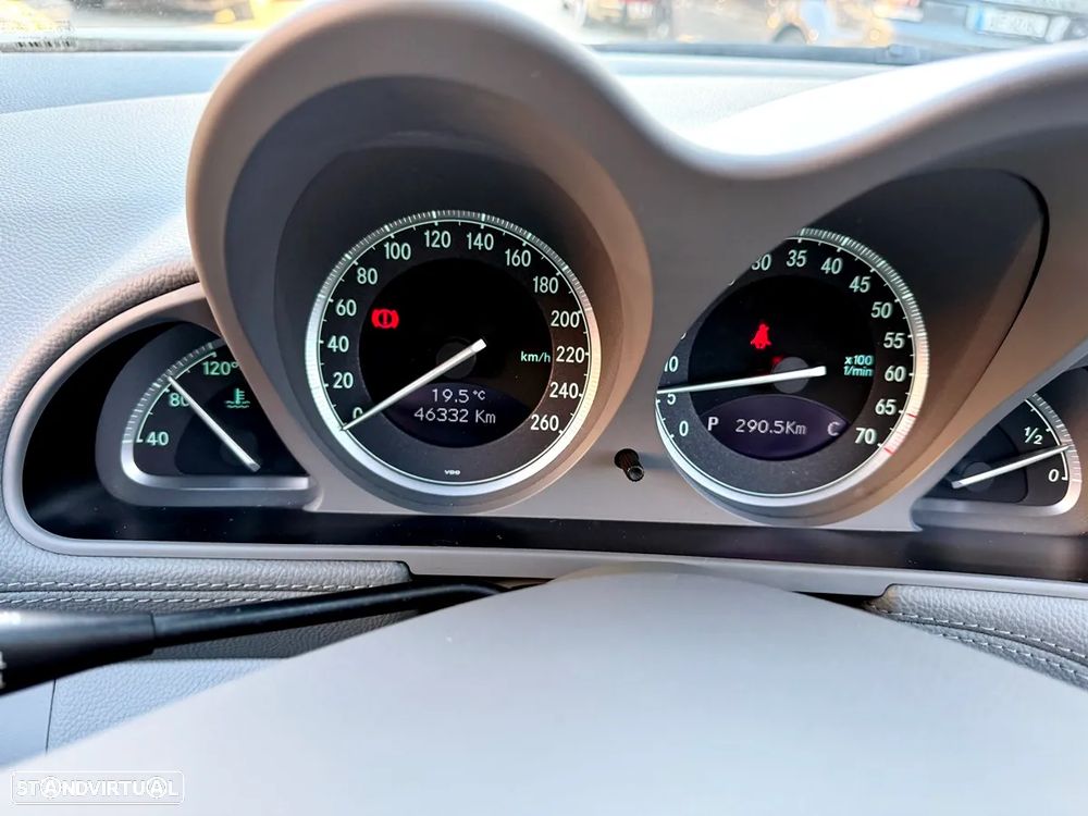 Mercedes-Benz SL 500 Standard - 15