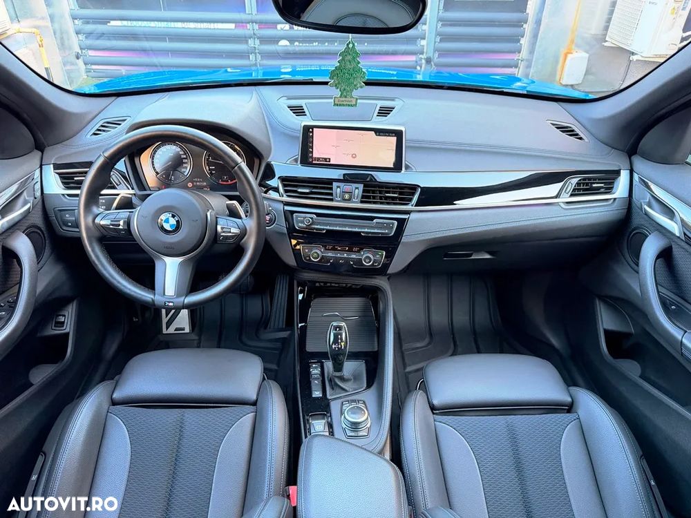 BMW X1 xDrive20i AT M Sport - 12