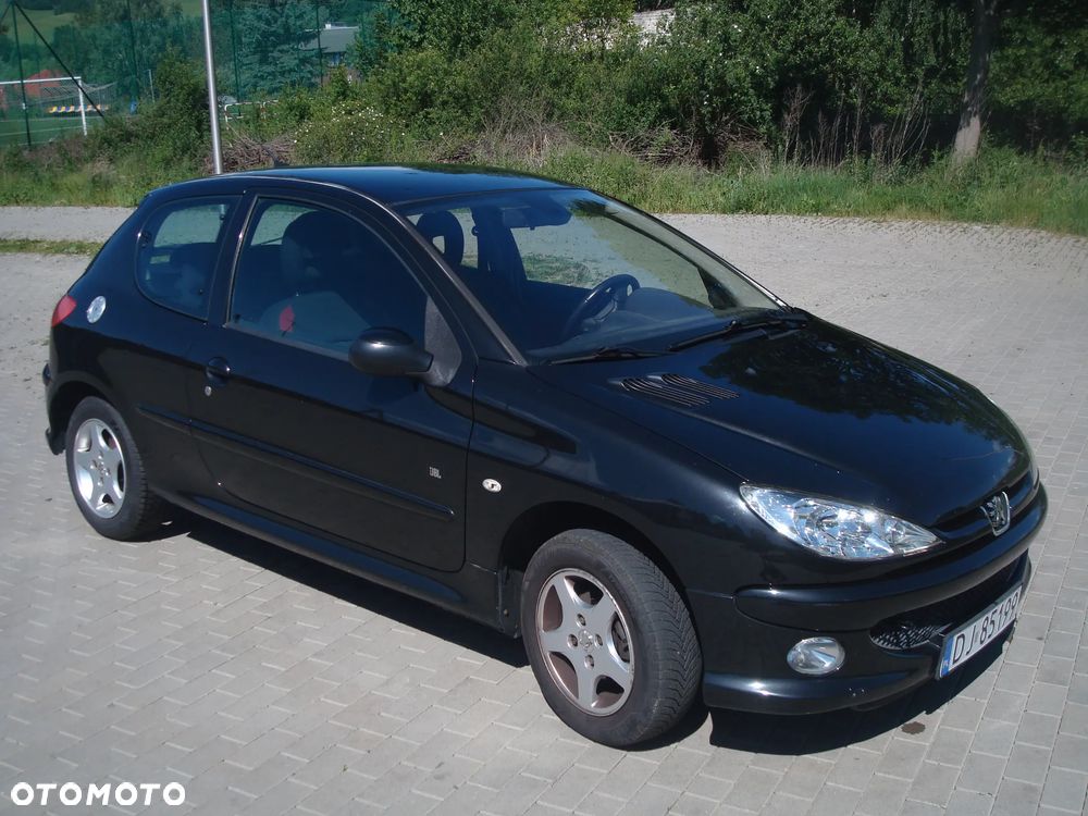 Peugeot 206 75 JBL - 12