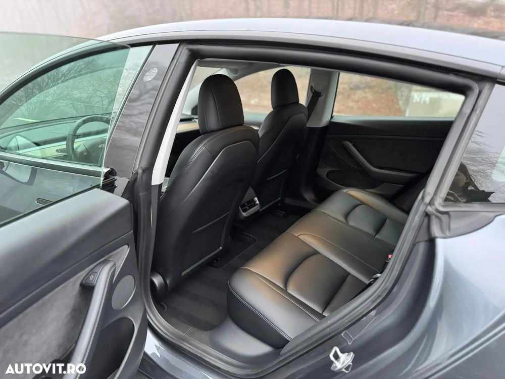 Tesla Model 3 Langstreckenbatterie Allradantrieb Dual Motor - 20