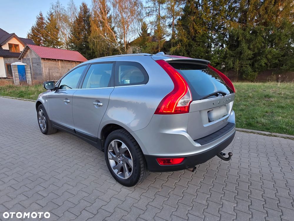 Volvo XC 60 D3 Summum - 5