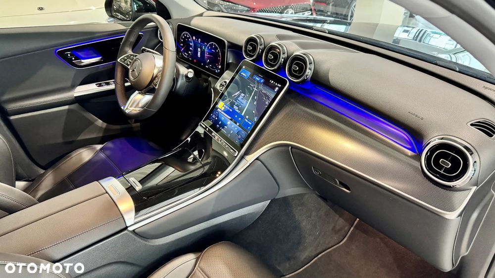 Mercedes-Benz GLC 200 d mHEV 4-Matic Avantgarde - 25