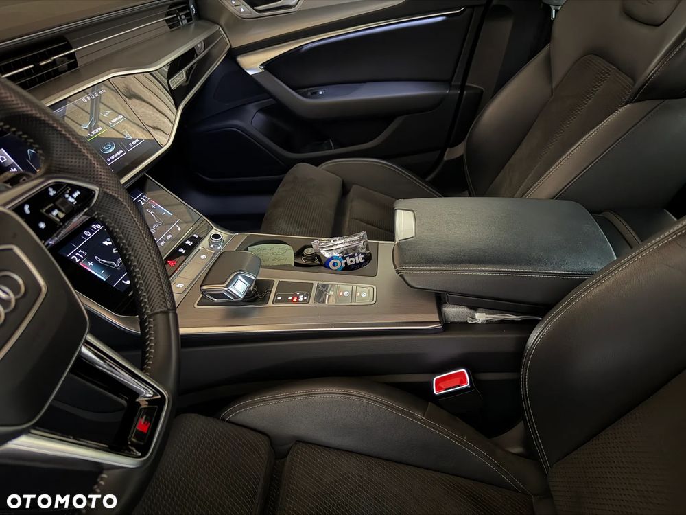 Audi A6 Avant 40 TDI quattro S tronic S line - 30