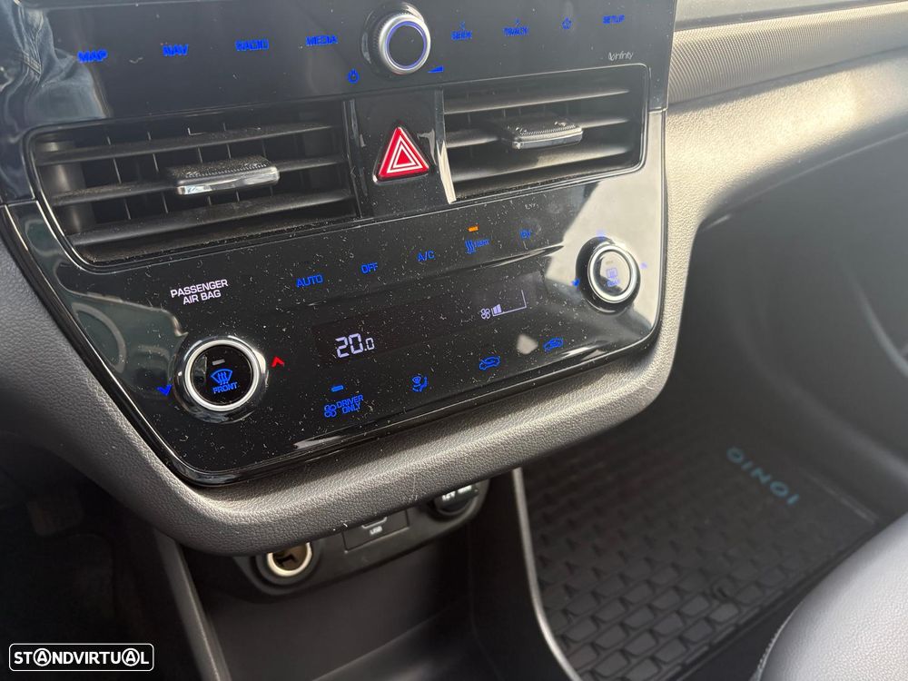 Hyundai Ioniq Premium - 9