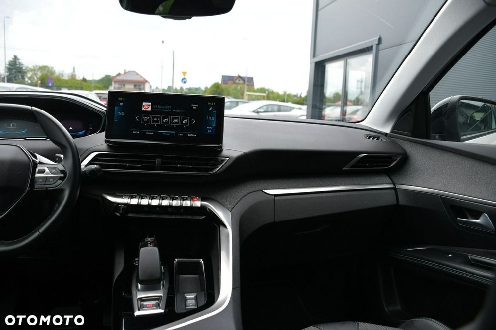 Peugeot 3008 1.6 PureTech Hybrid PHEV Allure Pack S&S EAT8 - 23