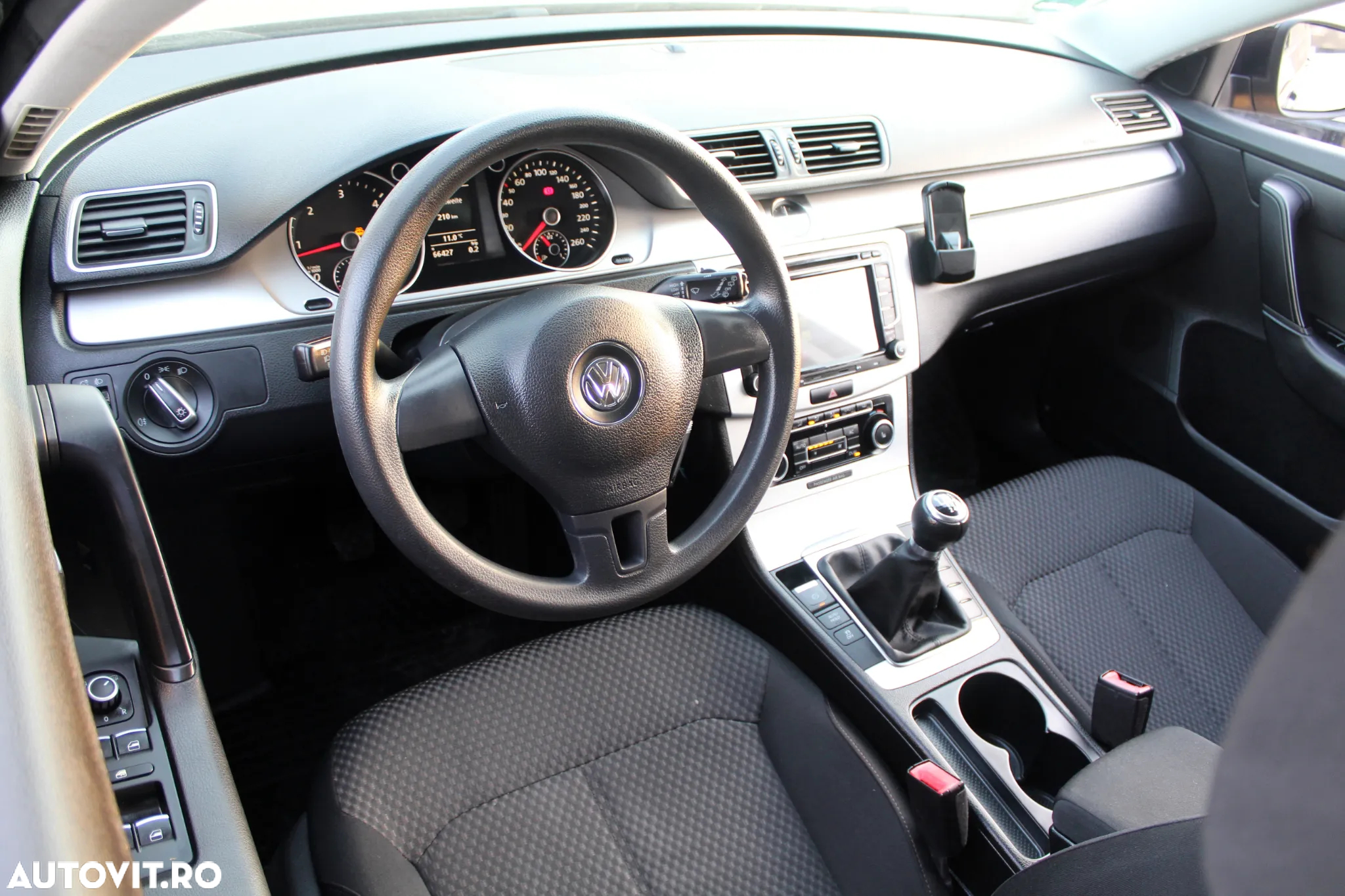 Volkswagen Passat Variant 1.6 TDI BlueMotion Technology Comfortline - 7