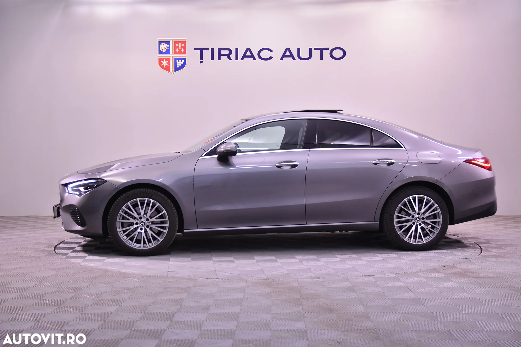 Mercedes-Benz CLA - 2