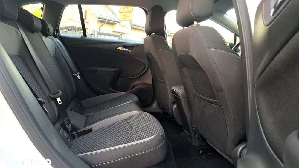 Opel Astra - 13