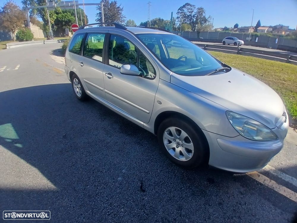 Peugeot 307 Break 1.4 HDi XT Premium - 1