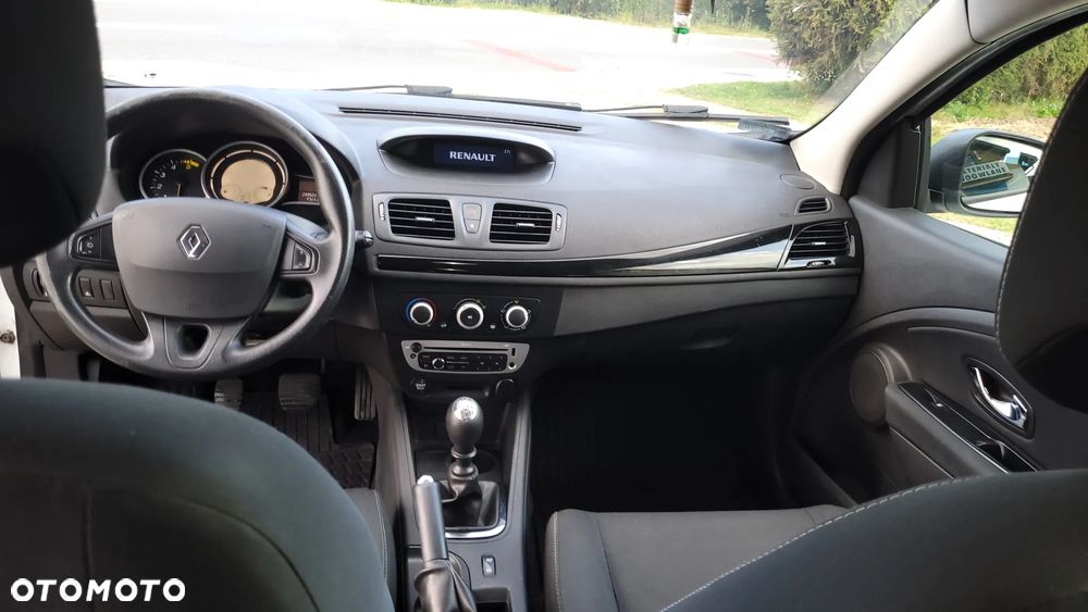 Renault Megane - 11