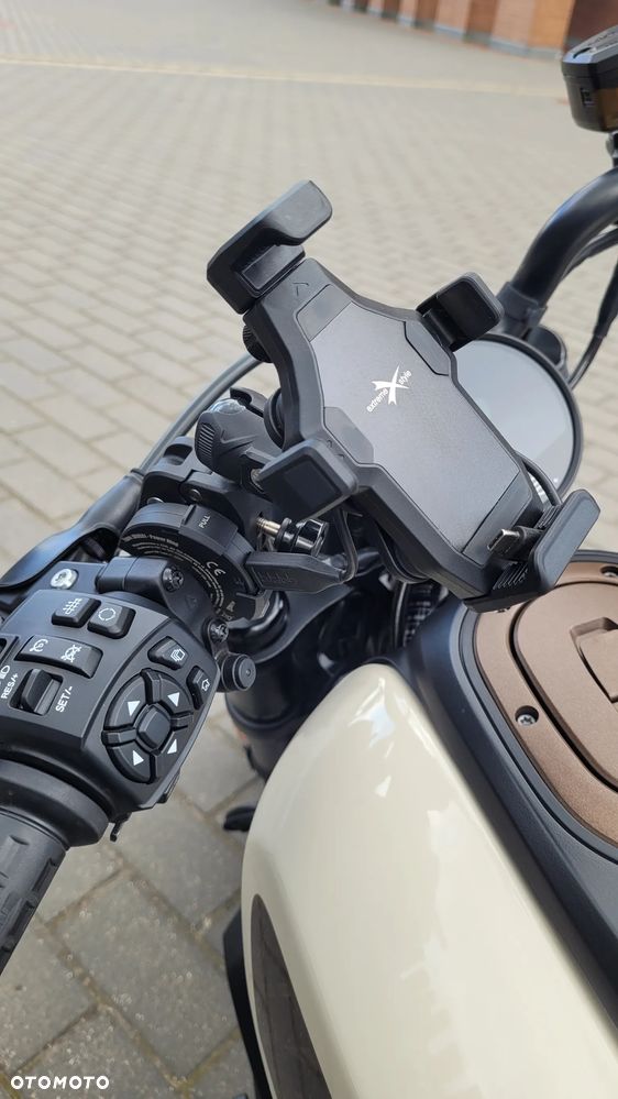 Harley-Davidson Sportster - 6