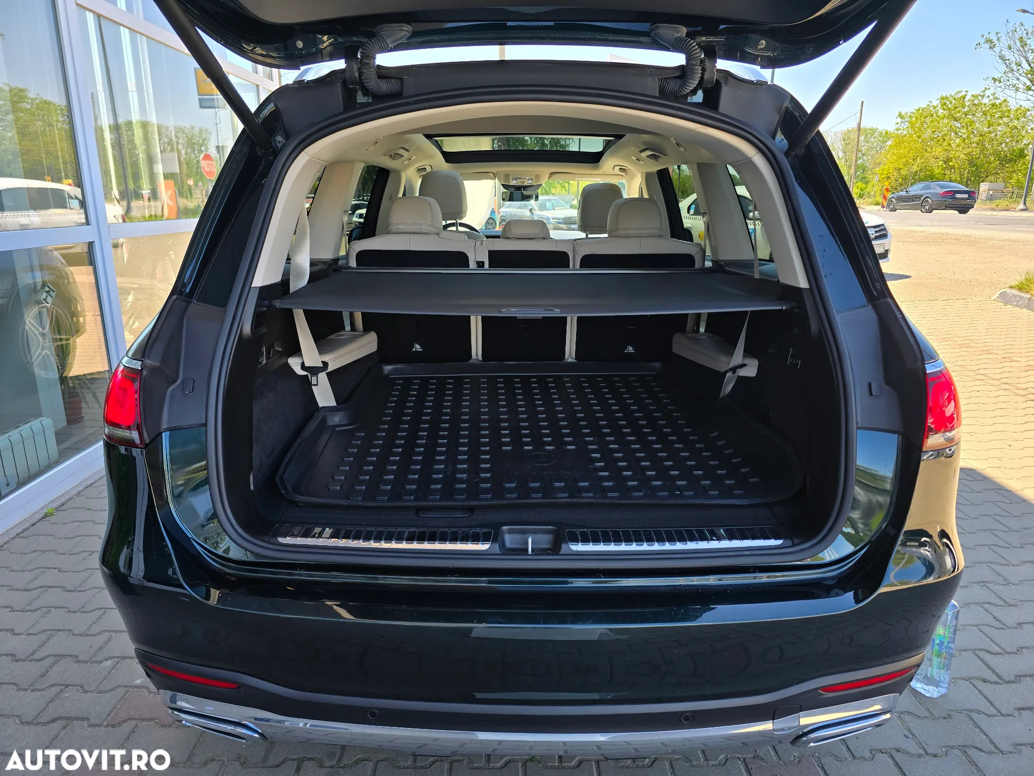 Mercedes-Benz GLS 350 d 4Matic 9G-TRONIC Exclusive - 17