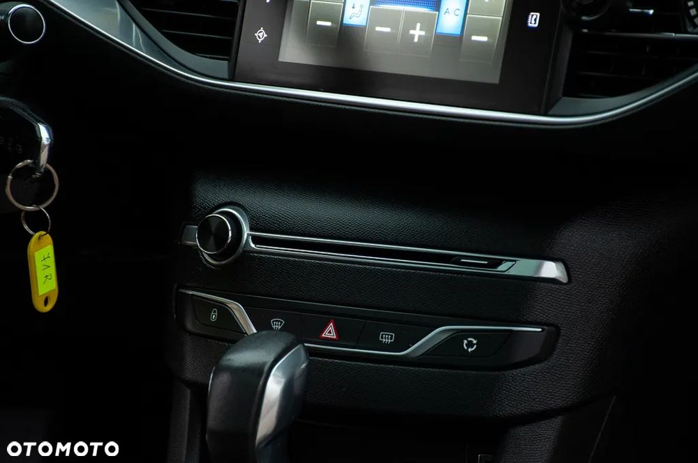 Peugeot 308 BlueHDi 150 Automatik Stop & Start Allure - 10