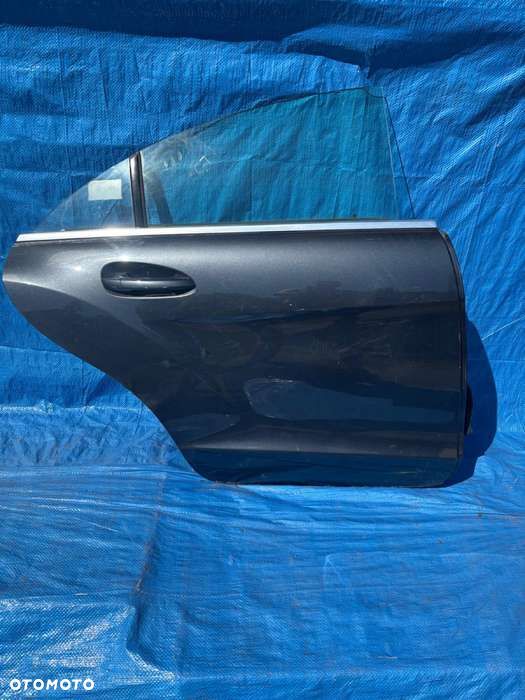 MERCEDES CLS W218 755 drzwi prawe tylnie tylne kompletne - 1