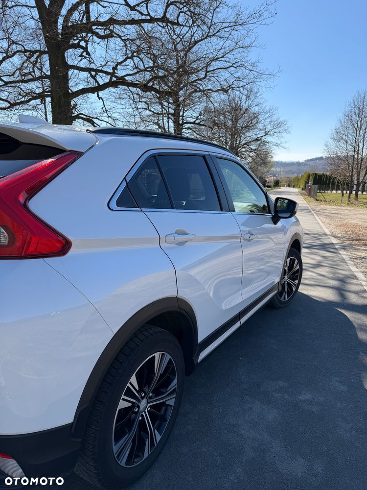 Mitsubishi Eclipse Cross - 13