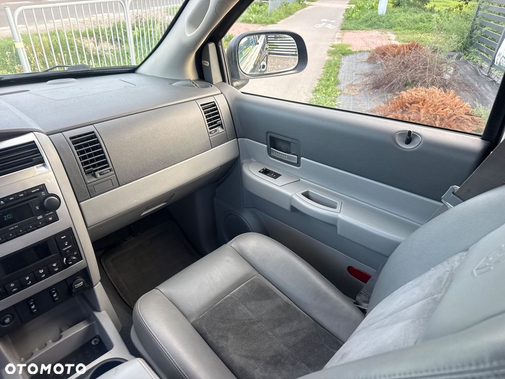 Dodge Durango 5.7 HEMI - 11