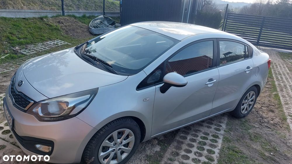 Kia Rio 1.2 M - 2