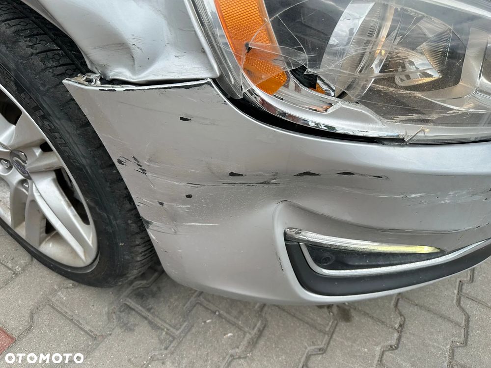 Volvo S60 - 16