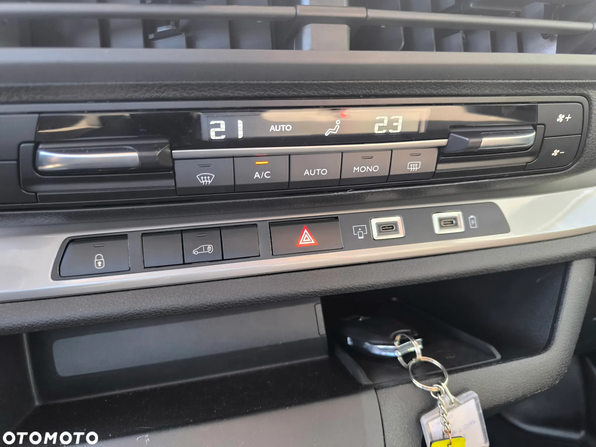 Opel VIVARO - 20