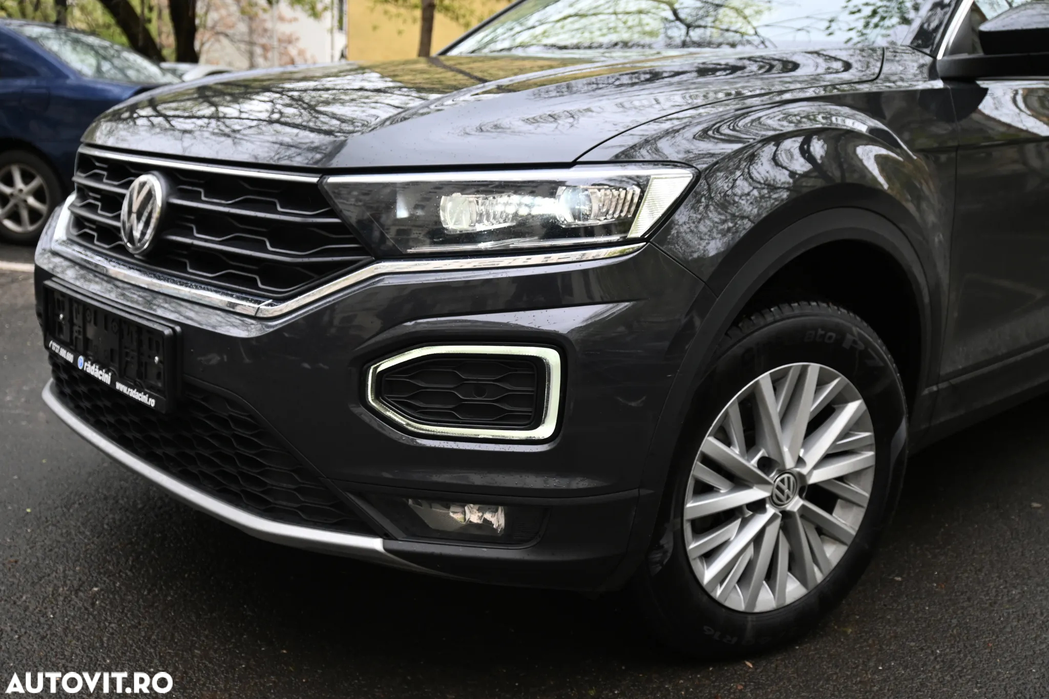 Volkswagen T-ROC - 9