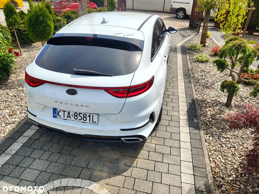 Kia ProCeed 1.4 T-GDI GT Line DCT - 4