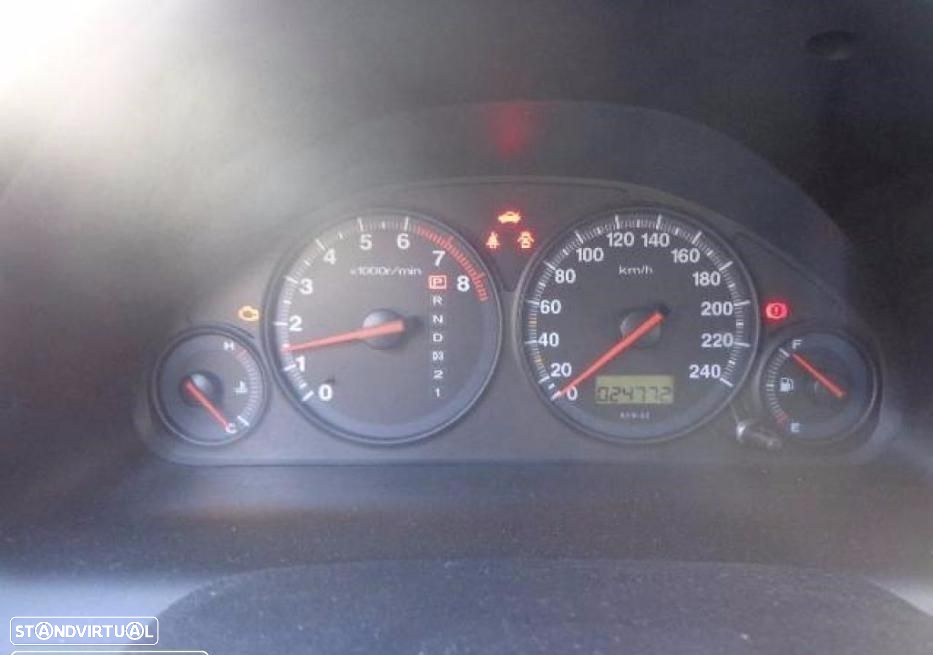 Honda Civic 1.4i de 2001 disponível para peças - 4