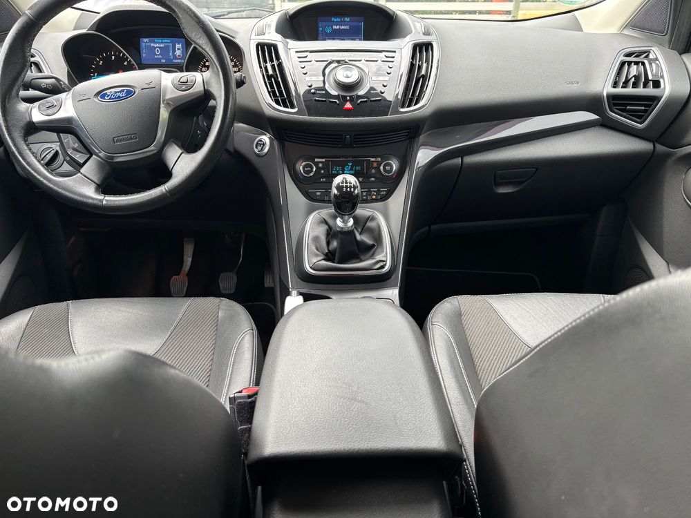 Ford Kuga 2.0 TDCi 4x4 Individual - 2