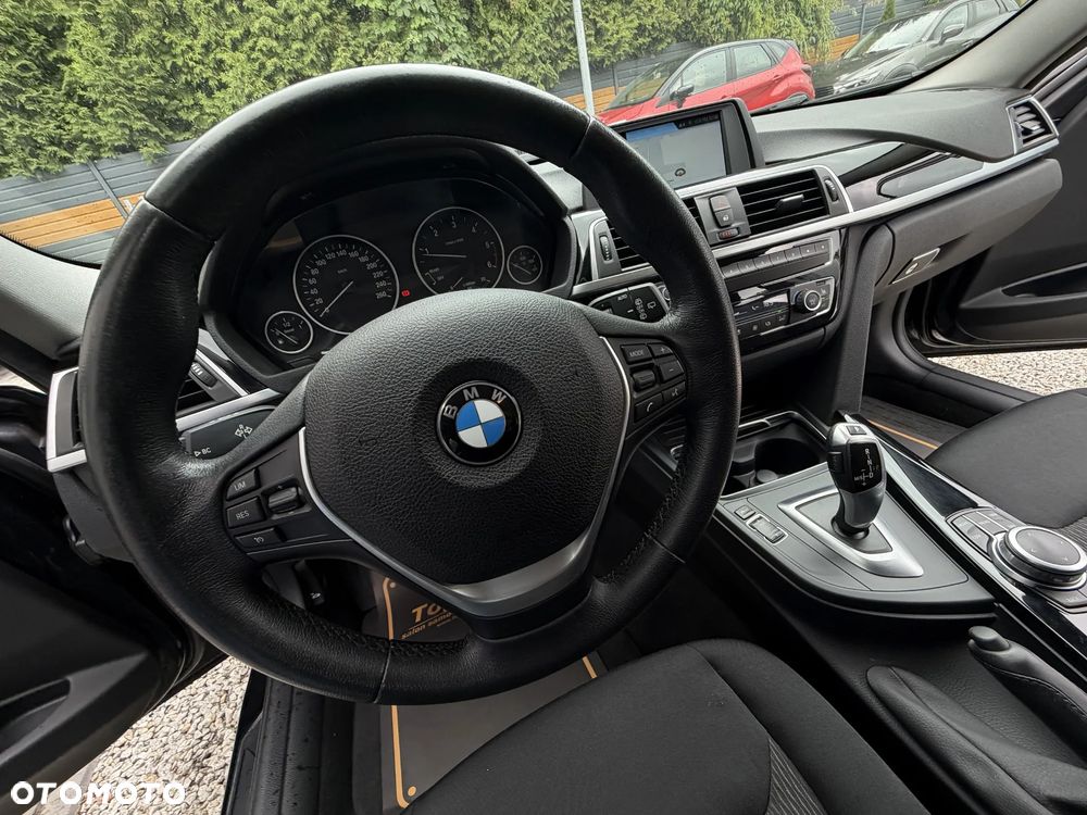 BMW Seria 3 320d Advantage - 27