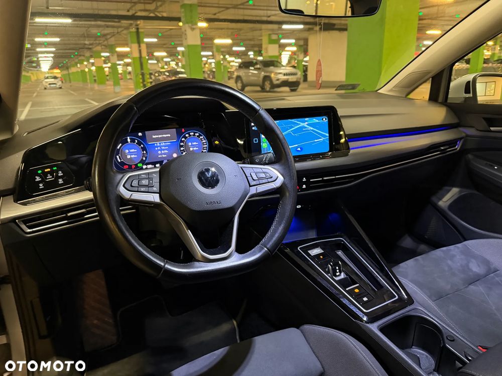 Volkswagen Golf - 16
