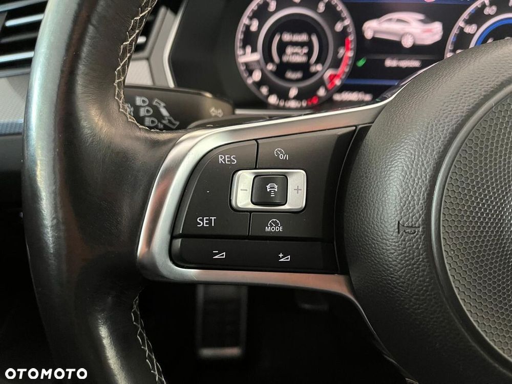 Volkswagen Arteon 2.0 TSI R-Line DSG - 29