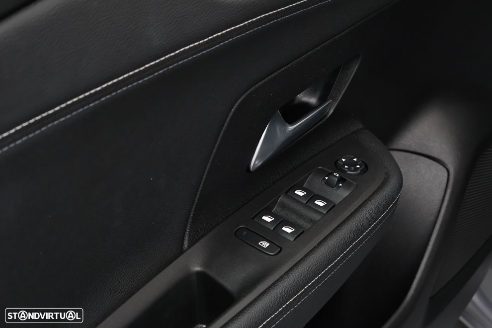 Opel Mokka 1.2 T GS AT - 24