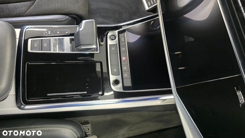 Audi Q7 55 TFSI mHEV Quattro S Line Tiptr - 13