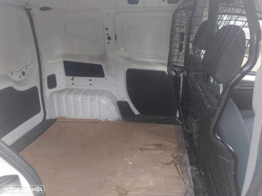 Peugeot Bipper Tepee - 4