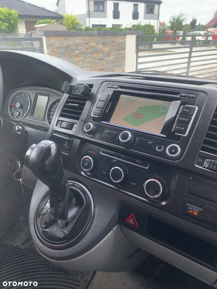Volkswagen Transporter - 8