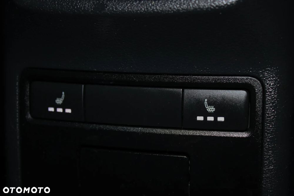 Skoda Octavia 2.0 TDI DSG RS - 38