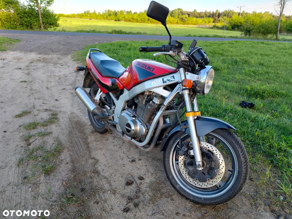 Suzuki GS - 3