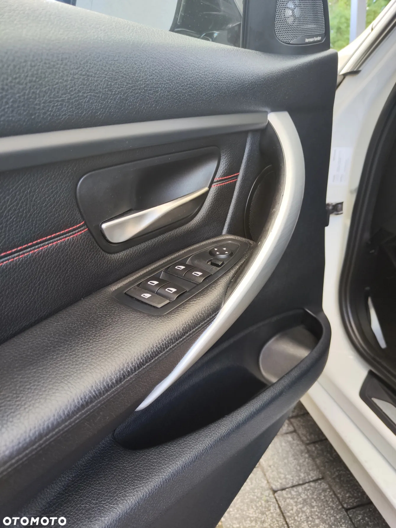 BMW Seria 3 318d Sport Line - 16