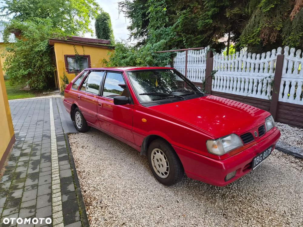 Polonez Caro - 1