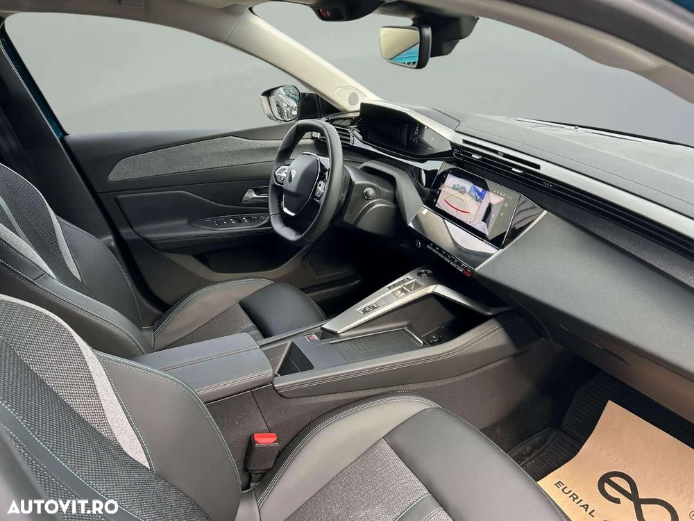 Peugeot 308 1.2L PureTech 130 S&S EAT8 Allure - 12
