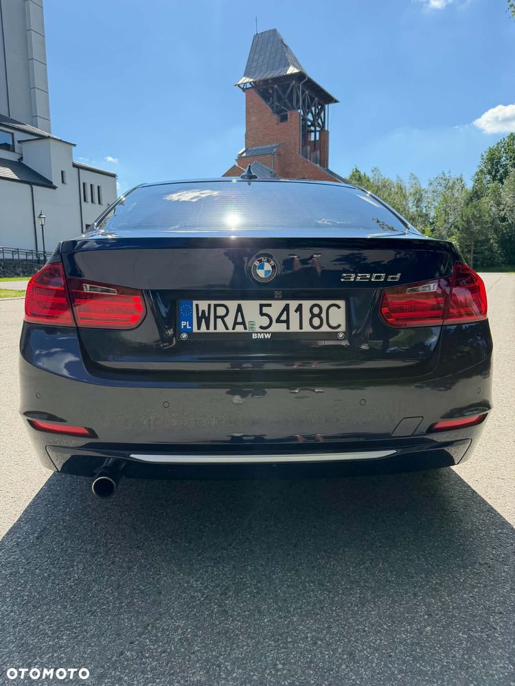 BMW Seria 3 320d Efficient Dynamics - 10