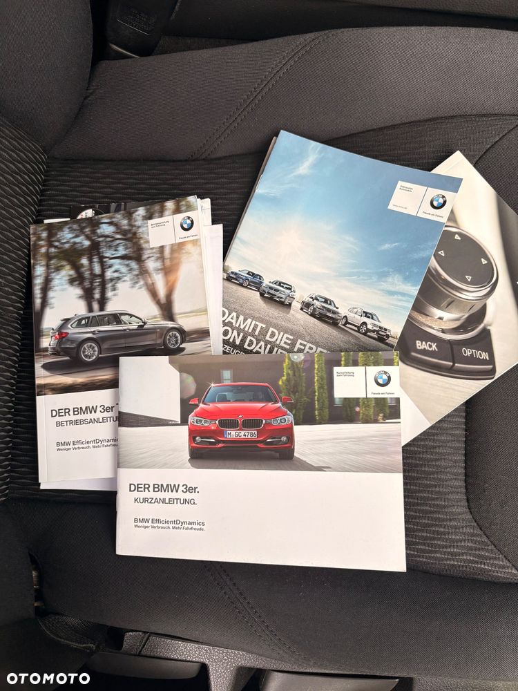 BMW Seria 3 320d - 30